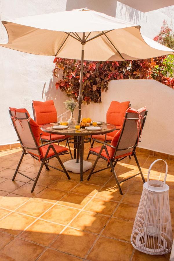 Lejlighed Benalgolf Lovely In With Sea Views, Excellent Wifi Connection, Private Backyard With Bbq
