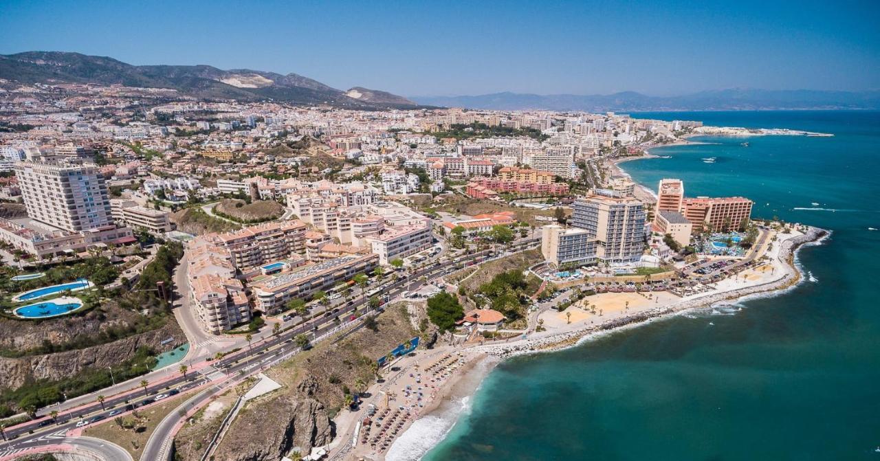 Apartamento Benalgolf Lovely In With Sea Views, Excellent Wifi Connection, Private Backyard With Bbq