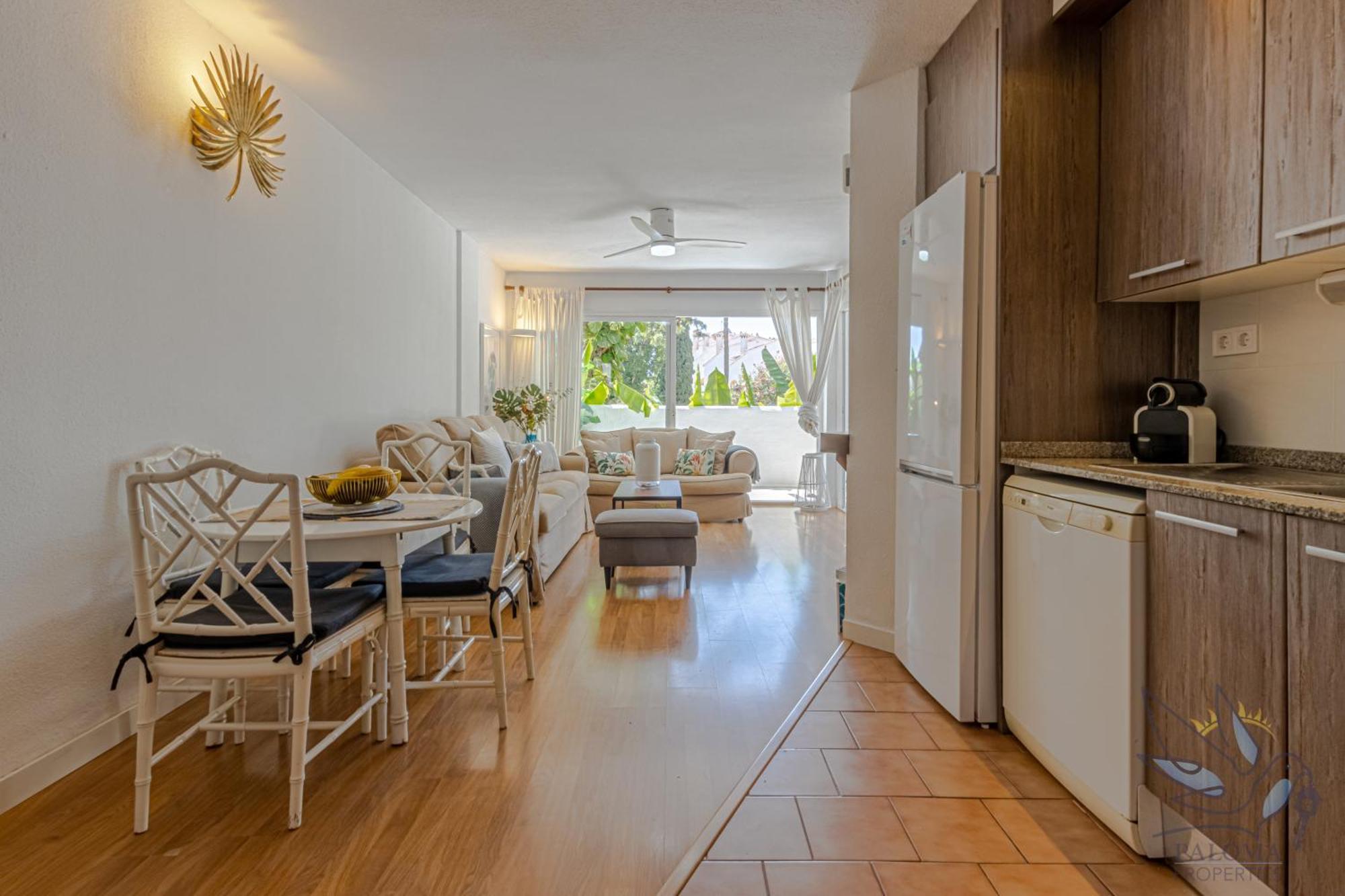 Benalgolf Lovely In With Sea Views, Excellent Wifi Connection, Private Backyard With Bbq
